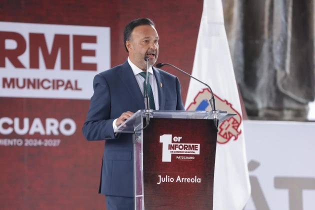 El Alcalde de Pátzcuaro Julio Arreola Ofrece su 1er Informe de Gobierno en Presencia del Gobernador Estatal